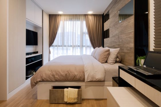 mobilier dormitor maro